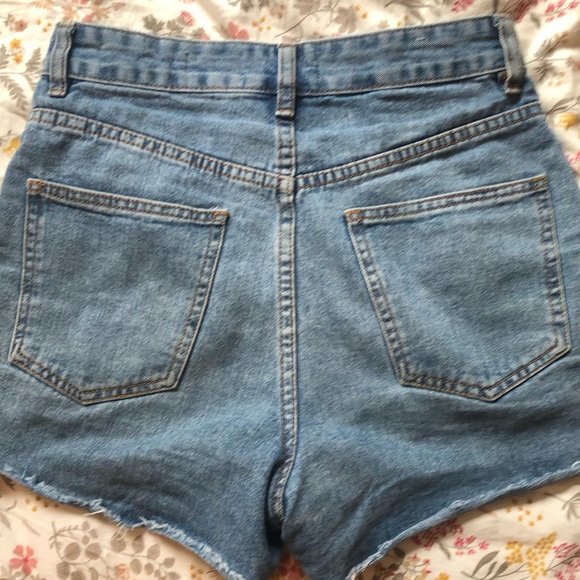 Jean shorts - Picture 2 of 3